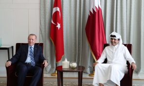 الشيخ تميم بن حمد يلتقي أردوغان ثم يستقبل ولي العهد السعودي في قطر
