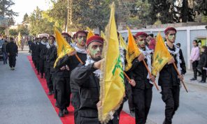 جيش الاحتلال يزعم إسقاط طائرة مسيرة تحوي صوراً سرية لعناصر من حزب الله