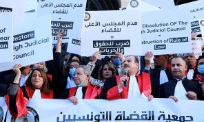 حال تونس: محور الشر وأهله بين سعيد والمرزوقي