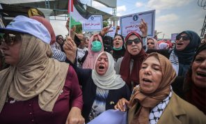 الانتقال من القول إلى الفعل الشامل