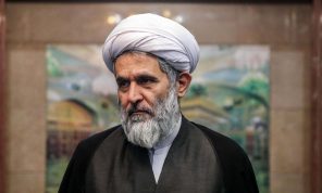  إيران تقيل رئيس مخابرات الحرس الثوري