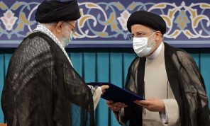 إبراهيم رئيسي محافظ متشدد يواجه تحديات الرئاسة في إيران
