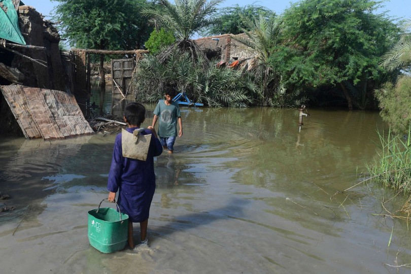 الفيضانات تغمر “ثلث” باكستان 22-5