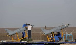 إيران تأسف لخفض أوكرانيا مستوى العلاقات بسبب ما تردد عن إمداد روسيا بطائرات مسيرة