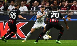 ميلان يقسو على دينامو زغرب بثلاثية في دوري أبطال أوروبا