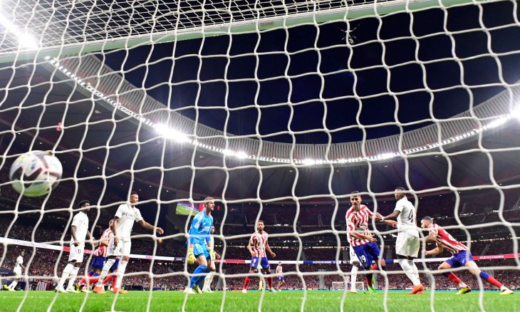 ريال مدريد ينتزع الفوز على أتليتيكو في الدوري الإسباني 20220918211831afpp-afp_32jn37d-730x438