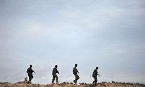 البنتاغون: مقتل زعيم لحركة الشباب في غارة جوية أمريكية