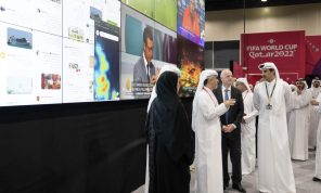 أمير قطر يتفقد مركز قيادة بطولة كأس العالم 2022- (تغريدة)
