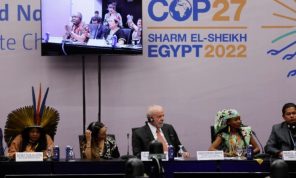 مؤتمر المناخ يتجه إلى وقت إضافي مع مفاوضات صعبة حول تعويض الأضرار