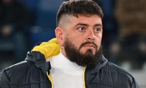 مارادونا الابن يبكي فرحاً بفوز الأرجنتين بلقب المونديال- (فيديو)