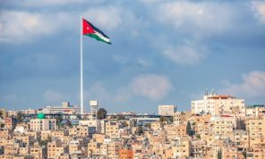 صحيفة إسرائيلية: بعد “الدلابيح”… ماذا بقي أمام شباب الأردن غير الهجرة مخرجاً؟