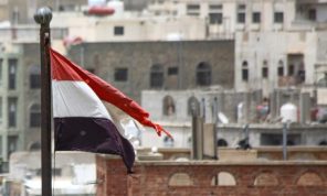 الحوثيون يحددون شروطهم ويحذرون: حالة “اللاحرب واللاسلم لن تستمر”  