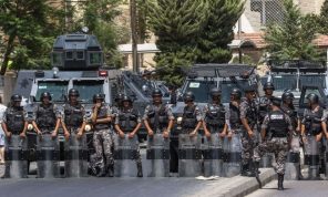 مقتل “عقيد” يؤسس لمنطقة “حرجة جدا” في احتجاجات “المحروقات” في الأردن والنشاط “الحراكي” يتوسع- (فيديو)