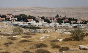 اليمين الإسرائيلي المتطرف يقر مشاريع قوانين عنصرية جديدة لتوسيع الاستيطان واستهداف الفلسطينيين
