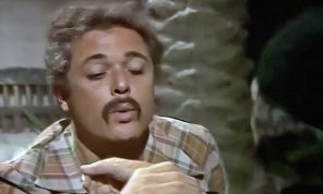 «نجوم الكيف» ظاهرة نظرتها المحاكم وطرحتها السينما والدراما