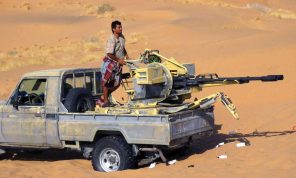 اندلاع معارك عنيفة بين الجيش والحوثيين في محافظة تعز اليمنية