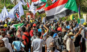 السودان.. آلاف يتظاهرون رفضا للاتفاق الإطاري- (فيديوهات)