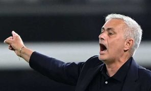 مورينيو يرغب في العودة للتدريب في الدوري الإنكليزي الممتاز