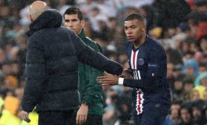 مبابي ينتصر لزيدان بعد إهانة رئيس الاتحاد الفرنسي