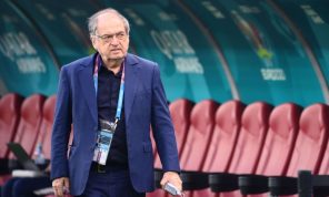 بعد أزمة زيدان.. اتهامات لرئيس الاتحاد الفرنسي بسلوك جنسي غير لائق