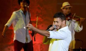 انطلاق محاكمة سعد لمجرد في باريس بتهمة الاغتصاب.. وزوجته تظهر معه- (فيديو)