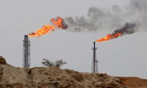 أويل برايس: تنافس أمريكي- صيني على عُمان الحيوية في مجال النفط والغاز