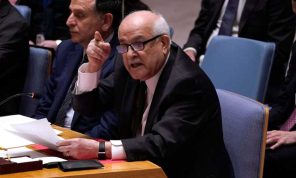 السفير الفلسطيني يدعو مجلس الأمن الدولي لـ”حماية” مواطنيه المدنيين