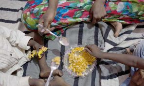 السودان: هل تستطيع التسوية السياسية حل الأزمة الاقتصادية الطاحنة؟