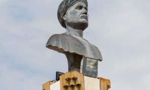 صائدو الكنوز