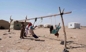 مقتل 3 أطفال بانفجارين في مأرب والحديدة