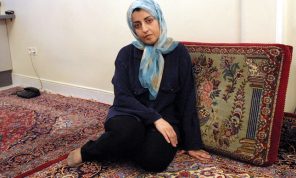 من سجنها في طهران.. الناشطة نرجس محمدي تقول إن التغيير في إيران “لا رجعة فيه”