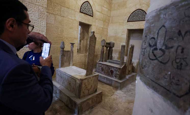 افتتاح اقدم مسجد عثماني في قلعة صلاح الدين 25ipj-4