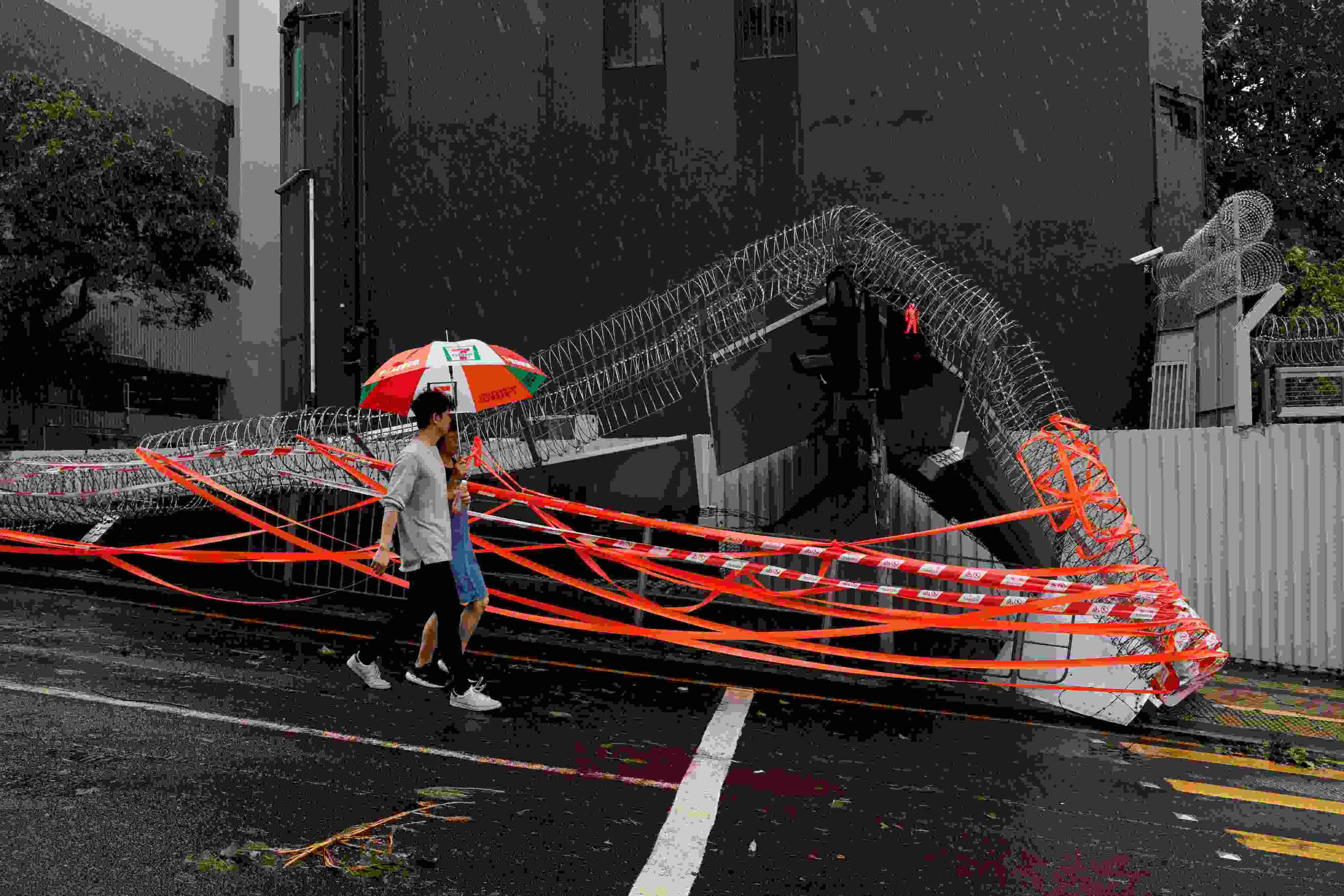  إعصار “ساولا” في هونغ كونغ 7485-scaled