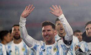 ميسي يقدم تعازيه لعائلات الضحايا والمصابين في زلزال المغرب
