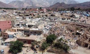 هل يقرب الزلزال الجزائر من المغرب؟