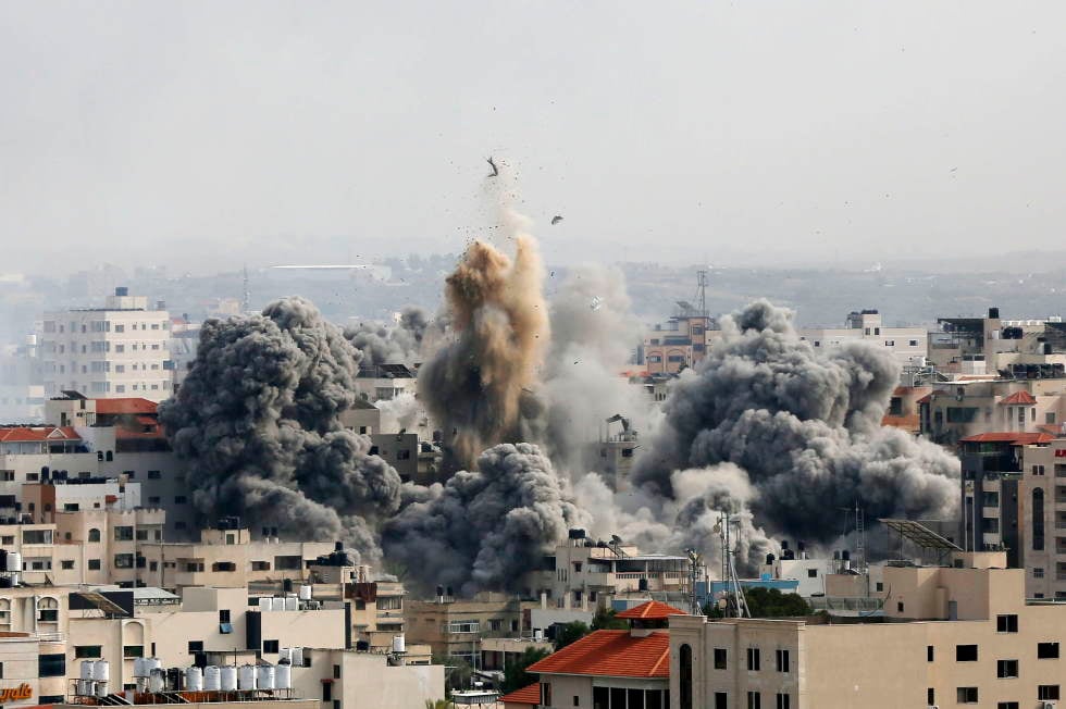 “عمري كله من حرب لحرب”.. سكان غزة يبحثون عن ملاذ من هجمات الاحتلال الإسرائيلي بعد ضربة حماس