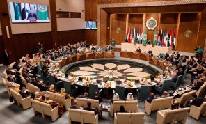 الجامعة العربية تدين الحصار الإسرائيلي لغزة وقتل المدنيين “من الجانبين”.. وتحفظ جزائري