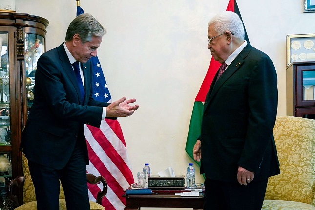 عباس يؤكد لبلينكن رفضه الكامل للتهجير من غزة ويحذّر من نكبة ثانية