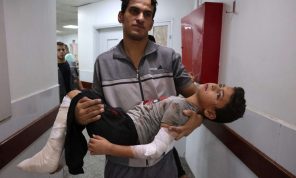 ليلة مرعبة عاشها أهالي غزة..وأكثر من 400 شهيد في الغارات الإسرائيلية الهمجية الأحد