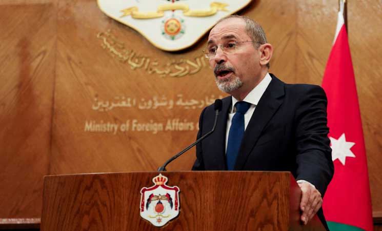 وزير خارجية الأردن: تهجير الفلسطينيين يدفع المنطقة نحو الهاوية- (تدوينة)