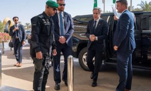 بلينكن: الاجتماع مع ولي العهد السعودي كان “مثمرا للغاية”