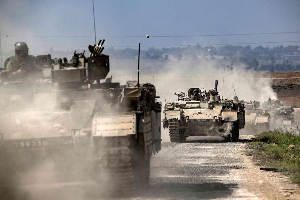 الجيش الإسرائيلي يعلن توسيع الهجوم وتنفيذ عملية برية في غزة والقسام ترد… هذا ماينتظركم- (فيديو)