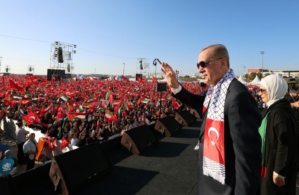 أردوغان: الغرب أكبر مسؤول عن المذبحة في غزة- (صور وفيديو)