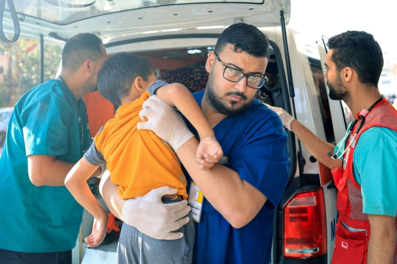 إسرائيل تطلب إخلاء مستشفيات في قطاع غزة