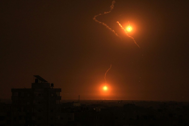 منظمة الأونروا: غزة “جحيم على الأرض” و”مأساة إنسانية”