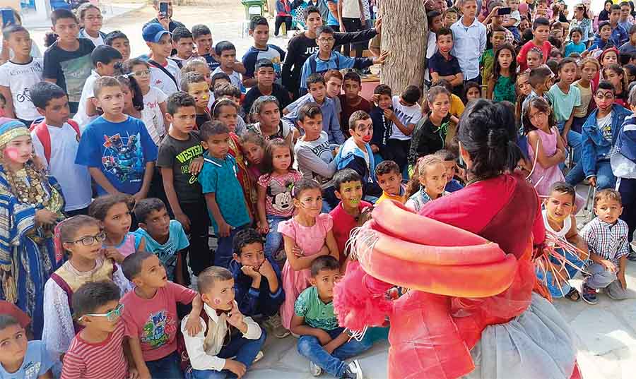 مهرجان «مسلك المسرح «بسليانة التونسية احتفاء بالطفل والمدرسة والريف