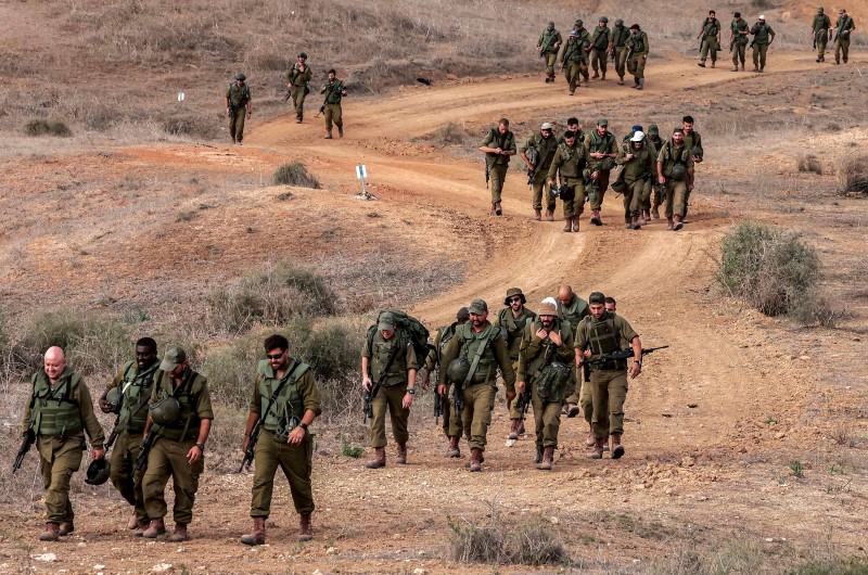 جيش الاحتلال يعلن مقتل جنديين في معارك شمال غزة 