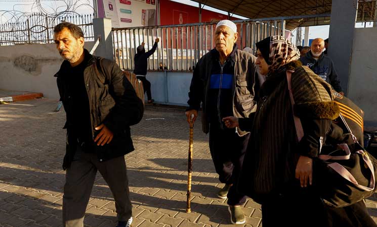 مصر تسمح للفلسطينيين العالقين بالعودة إلى قطاع غزة الجمعة والسبت- (تدوينة)
