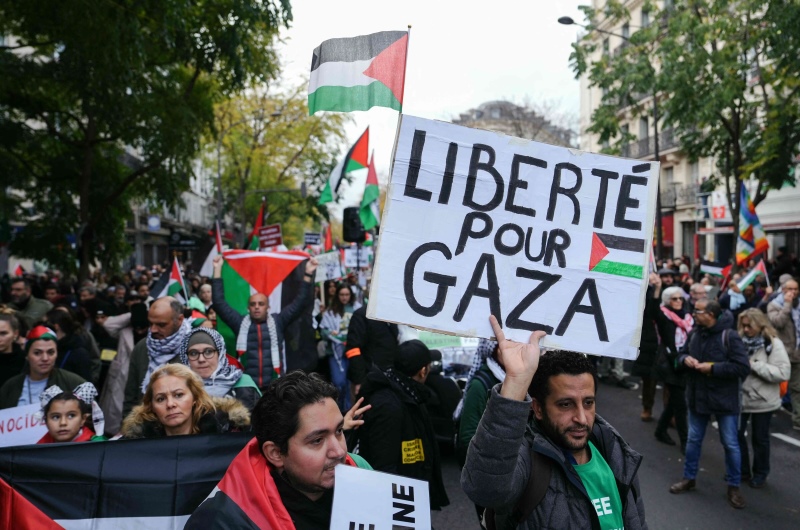 الرئيس السابق لـ“أطباء بلا حدود”: أنا يهودي وإسرائيل تعرّضني للخطر ولن أشارك في مسيرة باريس ضد “معاداة السامية”