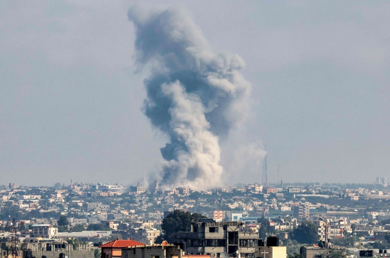 جراء القصف الجوي.. جيش الاحتلال يقر بمقتل جندية محتجزة لدى كتائب القسام في غزة